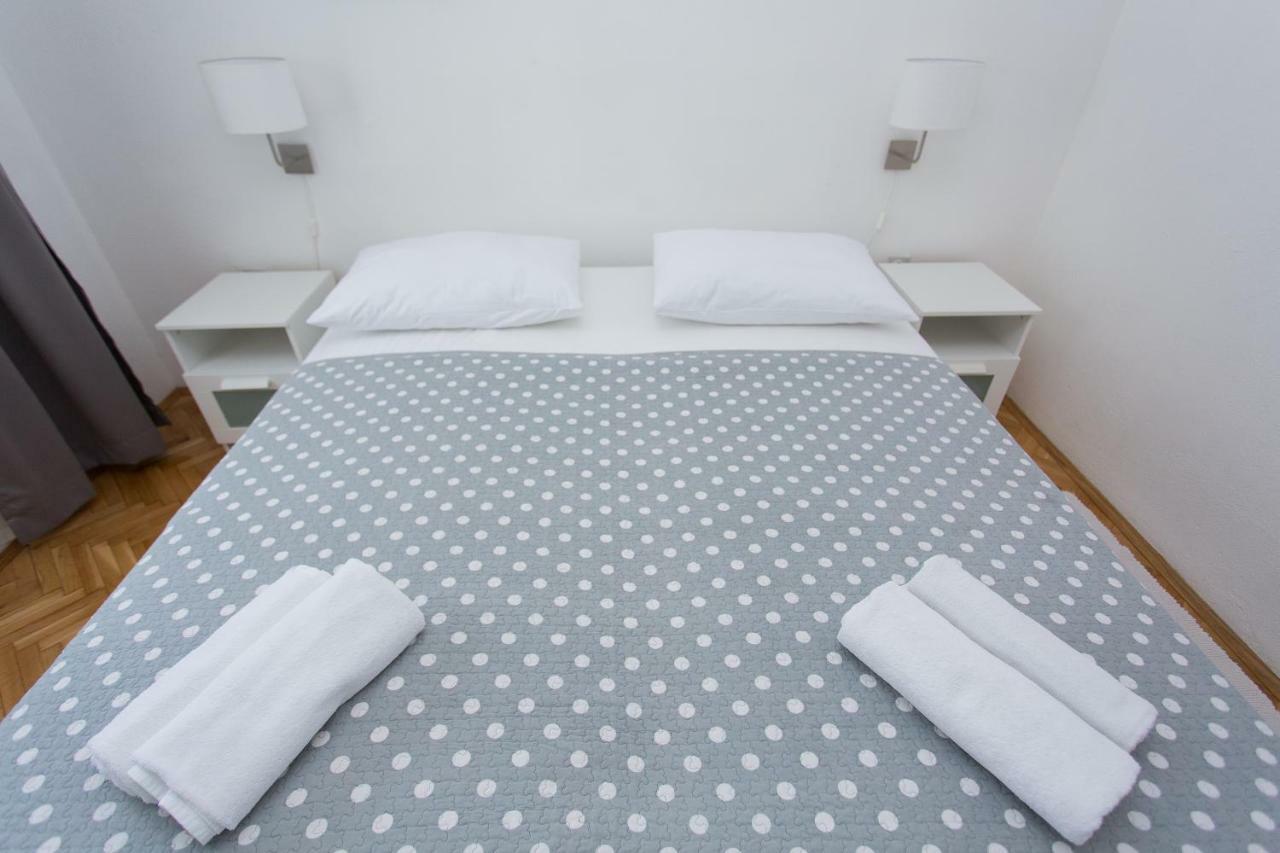 Apartments Pinery Makarska Kültér fotó